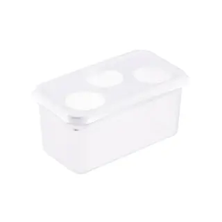 pp container with free sauce dispenser