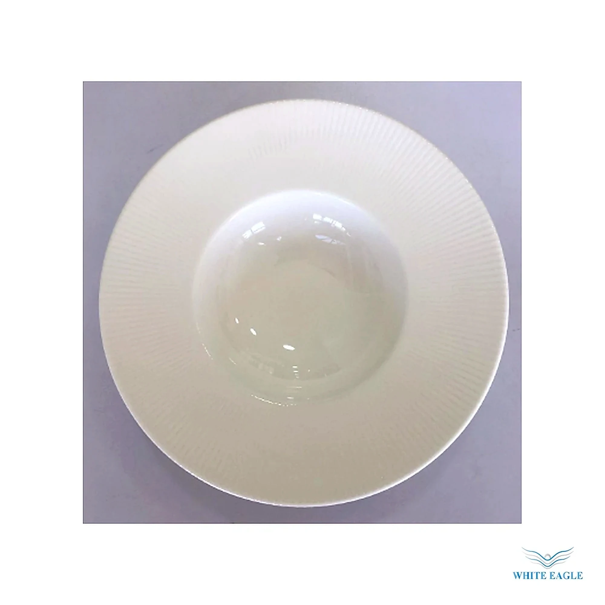 Iris White Banquet Deep Plate 28 cm 400 cc - Plates from White Eagle Trading Doha Qatar - ادوات مطاعم وفنادق وايت ايجل في قطر